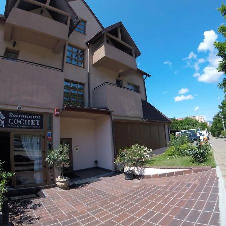 Cochet Accommodation Пьятра-Нямц Экстерьер фото