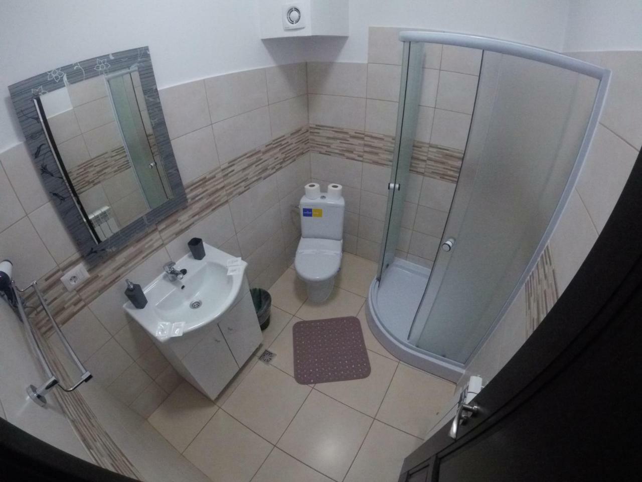 Cochet Accommodation Пьятра-Нямц Экстерьер фото